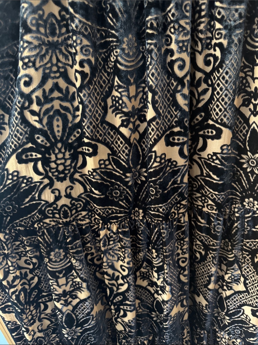 Anthropologie Somerset Maxi Velvet Edition - Picture 4 of 6